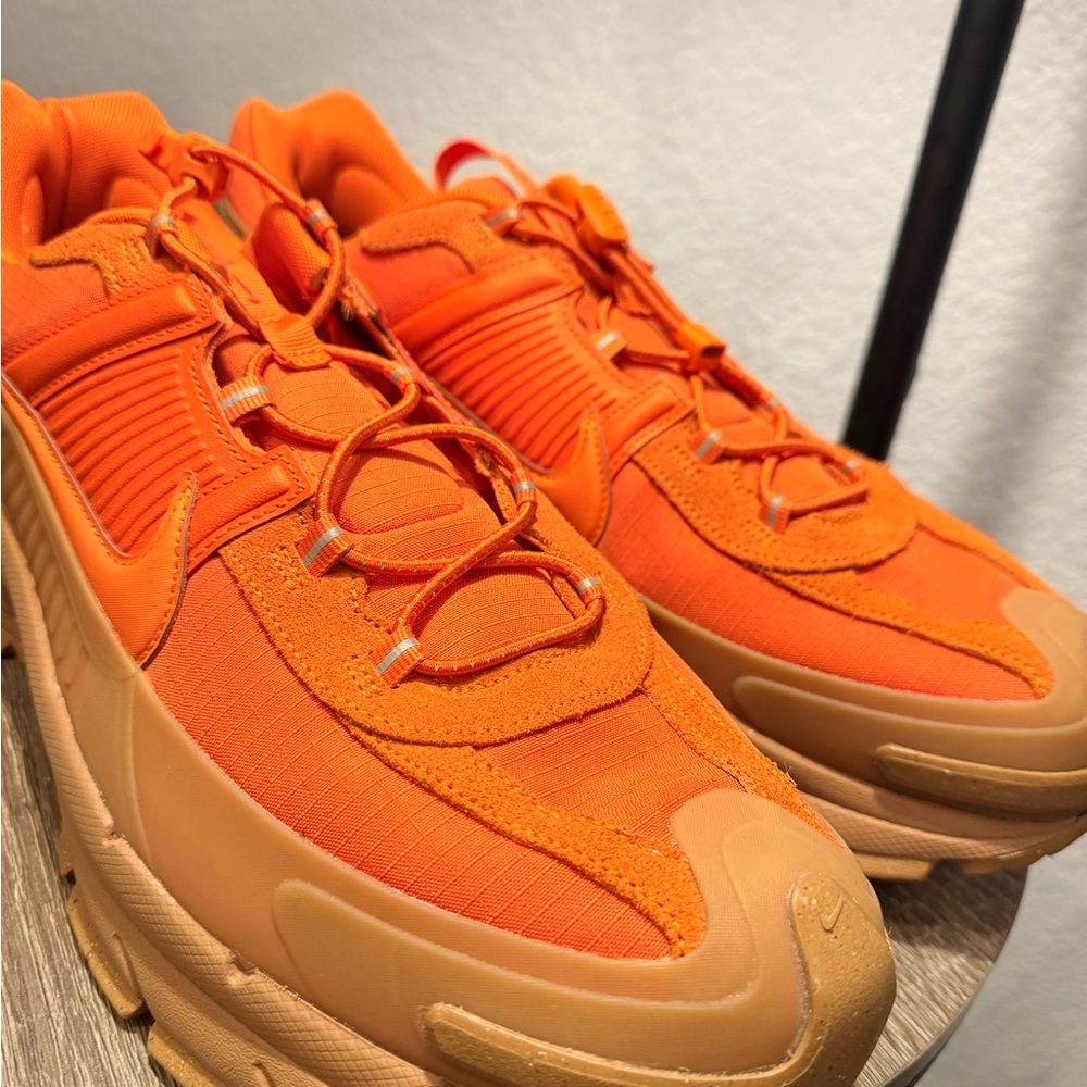 Nike Zoom Vomero Roam "Safety Orange"